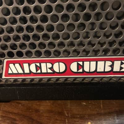 Roland Micro Cube 2-Watt 1x5" Guitar Combo 2004 - 2014 - Black image 2