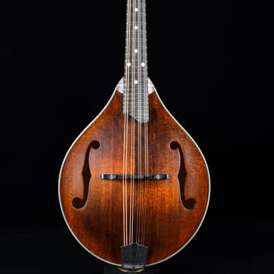 Eastman MD305 Solid Spruce/Maple A-Style Mandolin Classic image 1