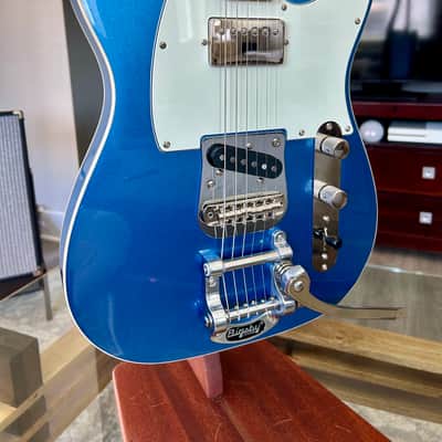Squier Classic Vibe '60s Telecaster Custom SH Bigsby - Lake Placid Blue image 2