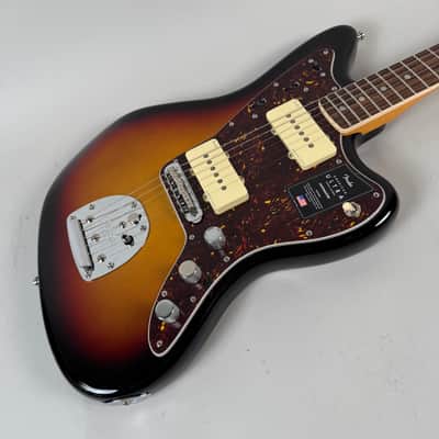 2023 Fender American Ultra Jazzmaster Sunburst image 11