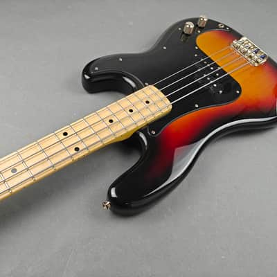 2000's Burny (Fernandes) Japan LSB-80 Active Les Paul Bass (Black