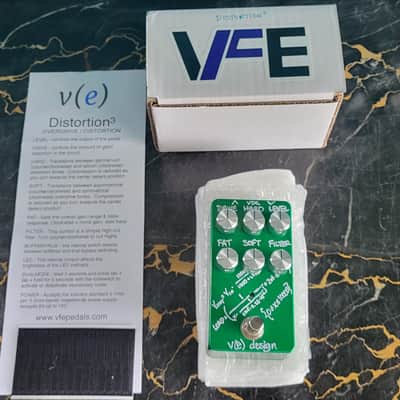 VFE Distortion 3 2024 - Green image 9