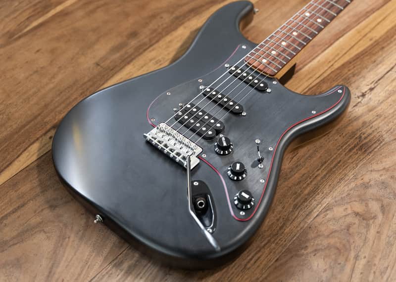 Fender Stratocaster HSS - Special Edition Noir 2017 - Satin Black image 1