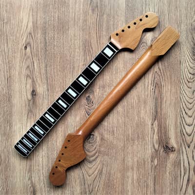 Stratocaster Compatible Rosewood and Roasted Maple Guitar Neck 70s Large Headstock with Pearl Inlays image 7