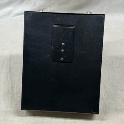 Electro-Harmonix Octave Multiplexer Sub-Octave Generator Pedal Reissue image 9