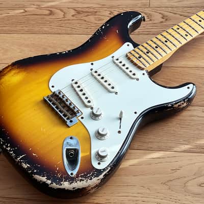 2025 Fender Custom Shop 55 Stratocaster Masterbuilt Dennis Galuszka 2-Tone Sunburst Relic image 4