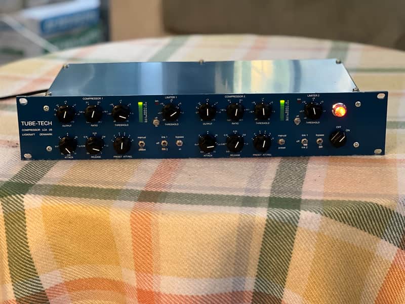 Tube-Tech LCA 2B Dual Channel Tube VCA Compressor / Limiter 2010s - Blue image 1