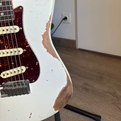 Fender American Ultra Stratocaster Left-Handed with Rosewood Fretboard 2021 - Present - Arctic Pearl image 4