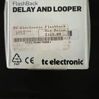 TC Electronic Flashback Delay & Looper 2014 - 2017 - Blue image 10