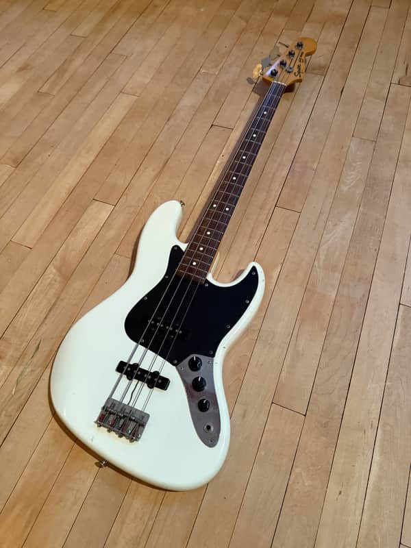 Fender JV Squier Jazz