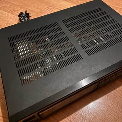 Vintage Onkyo Tx-800 90s receiver and am/fm tuner; powers on and functions but needs some work image 4