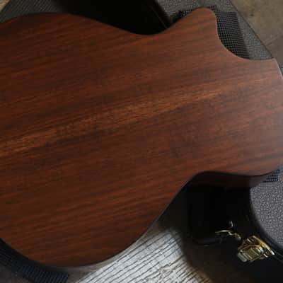 Minty! 2017 Taylor 322ce 12-Fret Tasmanian Blackwood Acoustic Guitar Natural + OHSC image 12