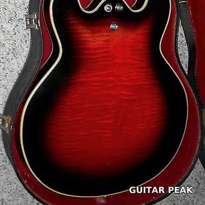 Mosrite Celebrity II 1967 Sunburst image 17