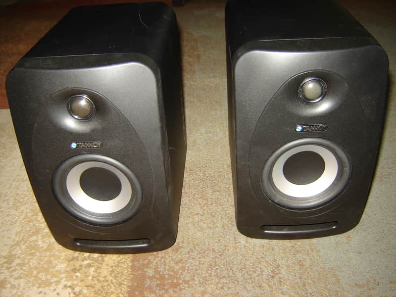 Tannoy Reveal 402 Powered Monitor (Pair) 2010s - Black image 1