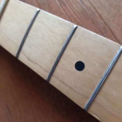 Fender Stratocaster Left-Handed Guitar Neck Right-handed Nut image 4