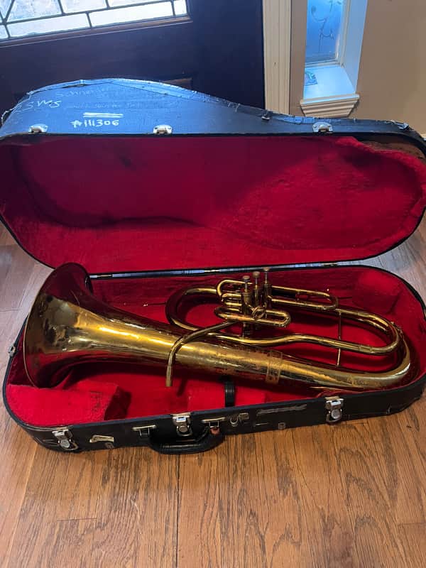 King 627 Baritone Horn – 1930s Pre-War – Upright Bell – H.N. White USA image 1