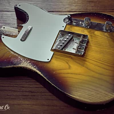 Telecaster Body 3-Tone Sunburst Relic - 60's Style Aged Nitro image 6