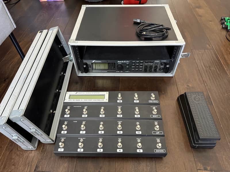 Fractal Audio Axe-FX II XL+ with MFC-101 MK III MIDI Footswitch image 1