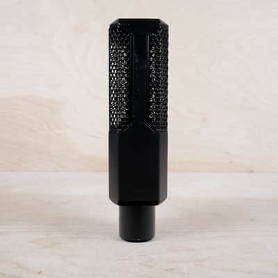 Lewitt LCT-240-PRO-BLK Large-Diaphragm Condenser Microphone Black image 4