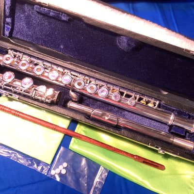 Unbranded Silver Plated Student Flute-Open Hole-Inline G-French Case w/Cover image 1