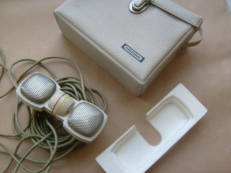Grundig GDSM 202 Stereo Dynamic Microphone image 1