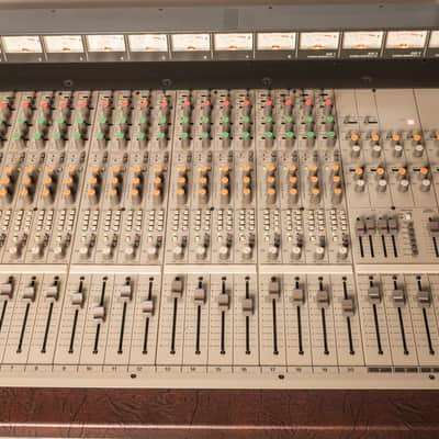 Tascam M520 20/8/2/16 vintage analog mixing console with power supply, and cable image 1