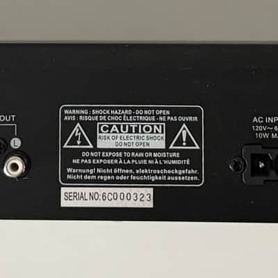 Sangean HDT-1 HD Radio™/AM/FM stereo tuner 2010 - Black metal case image 2