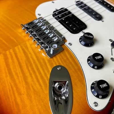 Aslin Dane AST-4 Strat style with glossy maple fingerboard - Vintage Sunburst image 3