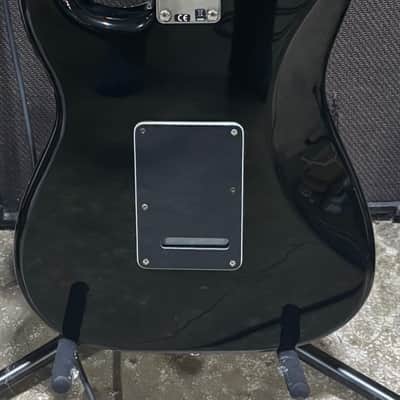Fender Blacktop Stratocaster HH with Rosewood Fretboard 2011 - 2014 - Black image 7