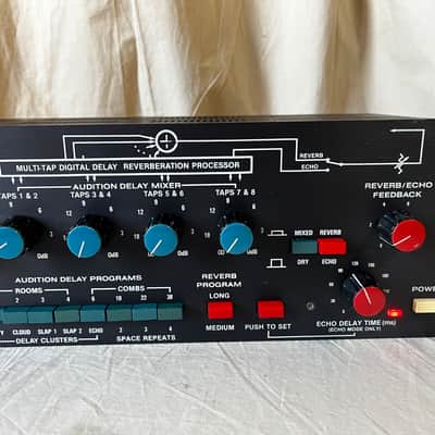 URSA MAJOR SPACE STATION SST-282 Digital Delay Reverb Effect Unit Vintage Rare image 4