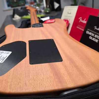 Fender American Acoustasonic Stratocaster 2020 BRAND NEW Sunburst Mahogany Body Spruce Top Semi-Hollow Body USA Fishman Piezo Noiseless Pickup Acoustic-Electric Guitar image 11