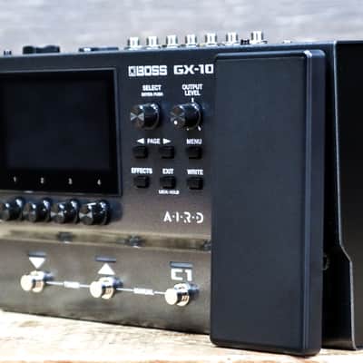 Boss GX-10 Guitar Effects Processor Compact Guitar & Bass Amp/Effects Processor image 2