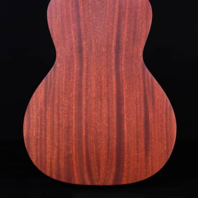 Eastman E1OOSS-SB 00 Satin Sunburst with Deluxe Padded Bag image 3