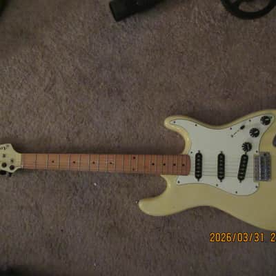 Lotus Stratocaster 1980's - Butter Yellow image 2