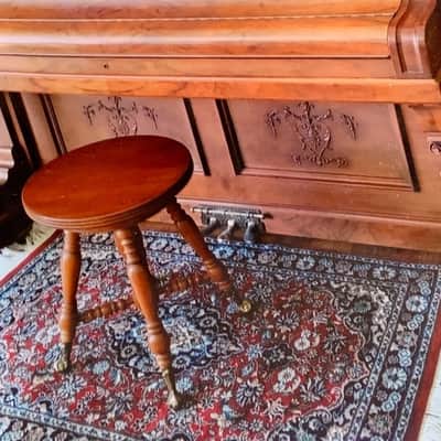 Beautiful Pristine 1898 Antique "Bush & Gerts " Upright Piano Comp. Overhauled image 3