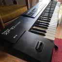 Roland XP-10 61-Key Multi-Timbral Synthesizer 1995 - 2002 - Black