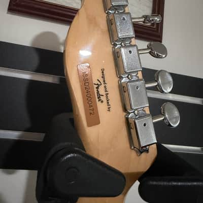 Squier Paranormal Offset Telecaster SJ 2024 - Ice Blue Metallic image 4