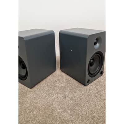 Kanto YU6 - Hi-Fi Speaker - Black - Very Good image 4