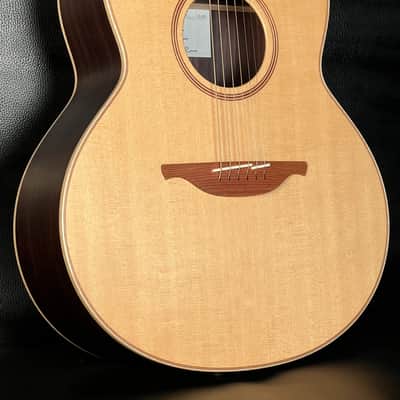Lowden F32 image 1