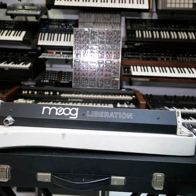 Moog Liberation white, from spanish 70's band Asfalto, signed by Bob Moog + original manuals + original case image 11