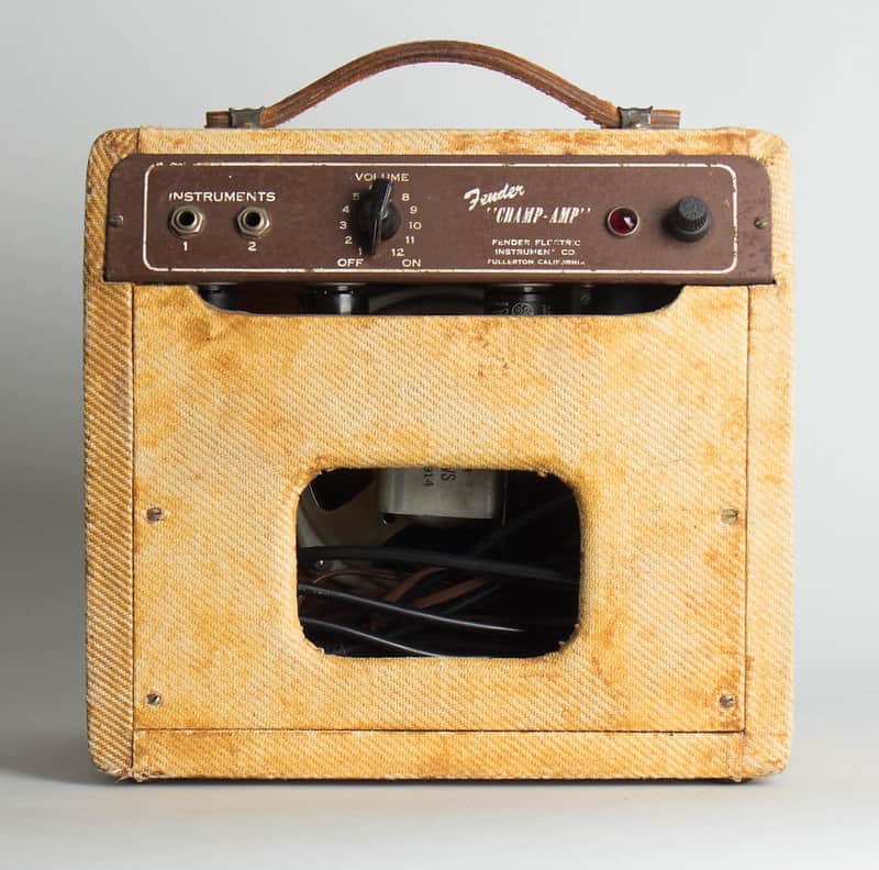 Fender Champ 5D1 Wide Panel 4-Watt 1x6" Guitar Combo 1955 image 3