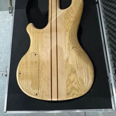 Hot Wire In-law Bass Guitar 424 Custom Neck Thru 4 String Peemium Build 2016 - Multi Strip Maple/Sapwle image 4