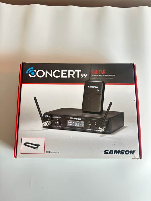 Samson Concert 99 Guitar Frequency-Agile UHF Wireless System 80 Channels - Black image 1