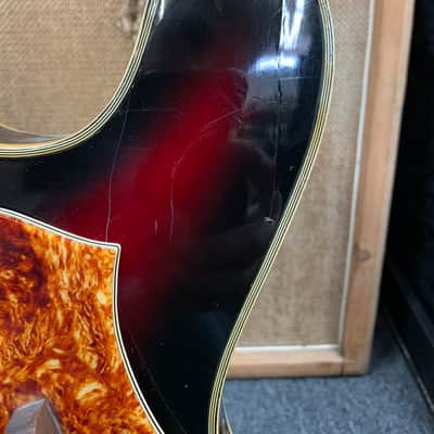 Royal Artist  Bass 60’s Red Sunburst image 5