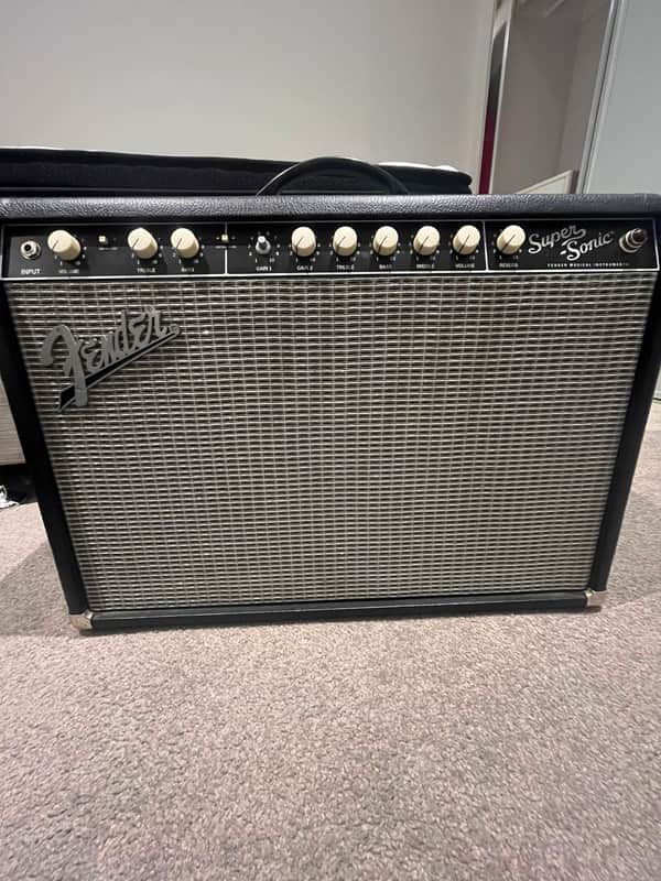 Fender Super-Sonic 22 2-Channel 22-Watt 1x12" Guitar Combo 2010 - Present - Black image 1