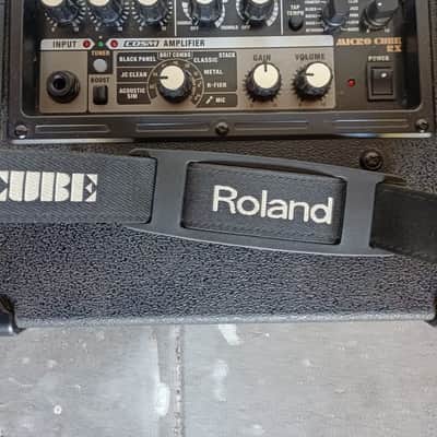 Roland Micro Cube RX 2x2.5-Watt 4x4" Guitar Combo image 2