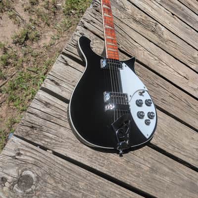 Rickenbacker 620 - Black image 2