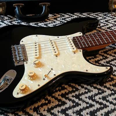 Fernandes vintage guitar ☆ Strat stratacaster image 1