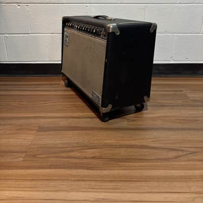 Music Man 210-HD One Thirty 2-Channel 130-Watt 2x10" Guitar Combo 1974 - Black image 3