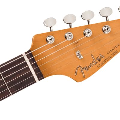 Fender - Vintera III Early '60s Stratocaster - Electric Guitar w/ Rosewood Fingerboard - Seafoam Green - w/ Deluxe Gigbag image 4